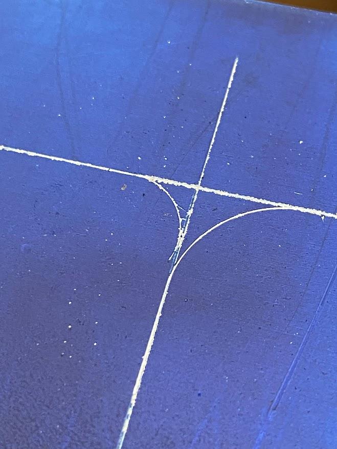 A close up view of two different layout line arcs.