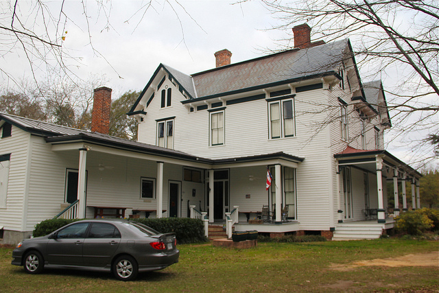 A house for someone in the upper-middle class